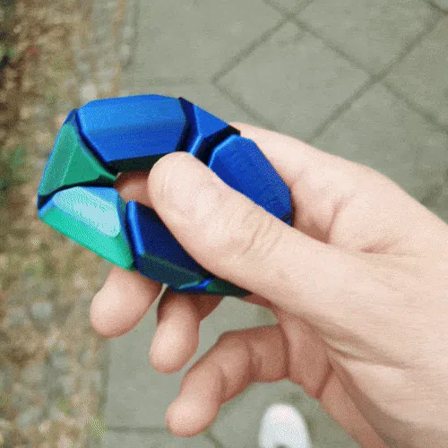 [NML-PLAY-FID-SOR-005] Fiddle Fidget (Sort, Lille)